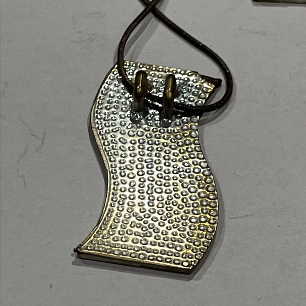 Silver Tone Rectangular Floating Pendant Necklace… - image 6